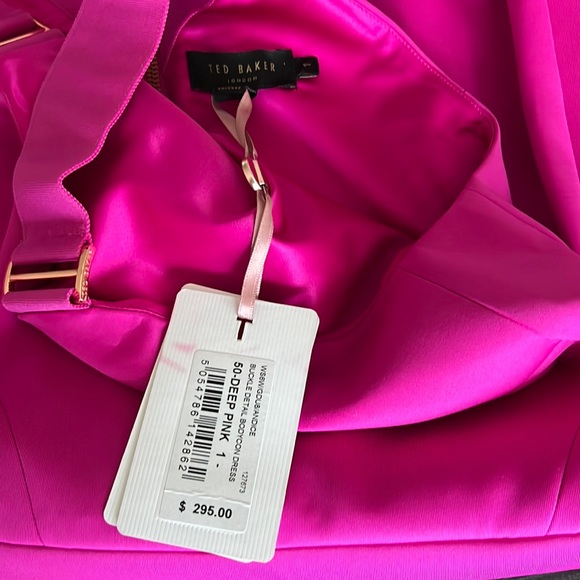 TED BAKER LONDON ANDICE BUCKLE DETAIL BODYCON DRESS Never Worn! - Picture 2 of 6